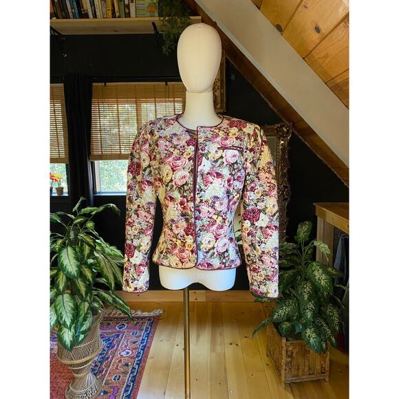 Quilt Coat Vintage Floral - Picture 2 of 8